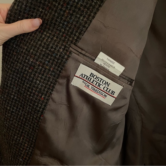 Boston Athletic Club by Gil Trueddson Sport Coat - Picture 13 of 15